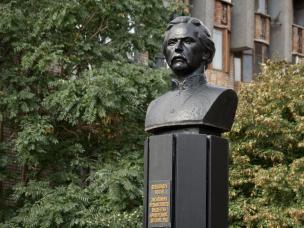 Ю. Вілкул: Олександр Поль поклав початок становленню та розвитку промислового Кривбасу. Зараз наше місто – фортеця бореться і працює в найскладніших умовах, але здобута нашими шахтарями та гірниками руда обов`язково буде потрібна для відновлення та розвитку нашої України