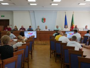 Ю. Вілкул: Продовжуємо під час війни підтримувати наших мешканців. У серпні допомогу з міського бюджету отримали ще 1606 криворіжців