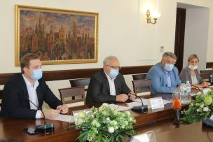 Високі стандарти якості та системи управління - на службі мешканців: виконком Криворізької міськради отримав сертифікат відповідності ISO/IEC 27001:2015