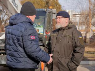 О. Вілкул: Навіть в умовах воєнного часу місто робить все можливе, щоб комунальний пасажирський транспорт працював стабільно. А працівники наших комунальних підприємств за час війни проявили себе як справжні професіонали і патріоти рідного міста та країни