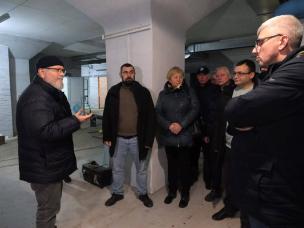 У Кривому Розі до кінця року завершать три проєкта з капітального ремонту укриттів ще у трьох лікарнях - у тому числі, із створенням там операційної для надання допомоги під час загрози ворожих ударів
