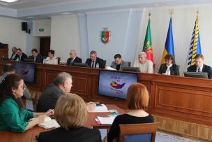 Задля безпеки криворіжців: з міського бюджету виділять кошти на придбання захисних дезінфікуючих засобів та апаратів штучної вентиляції легень