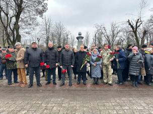 О. Вілкул: Воїни- інтернаціоналісти з честю виконали свій військовий обов’язок, а коли ворог напав на рідну Україну, стали зі зброєю в руках на захист Батьківщини. І кожен з учасників бойових дій може бути впевненим – підтримка міста буде незмінною