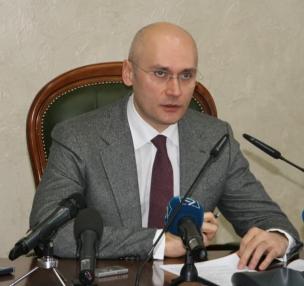 Дніпропетровська облпрокуратура знову відкрила вже розслідувані та закриті з огляду на відсутність складу злочину кримінальні справи за подіями десятирічної давності проти першого заступника мера Кривого Рогу Є.Удода та вимагає 9 млн грн застави