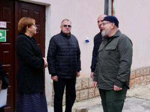 О. Вілкул: У місті проводиться велика робота, щоб мінімізувати для криворіжців наслідки ворожих ударів та можливих блекаутів. Зараз цілодобово функціонують 200 Пунктів незламності, обладнано 321 укриття, на об`єктах інфраструктури встановлено понад 1000 генераторів, також встановлюються модульні укриття - їх буде 70