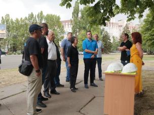 Ми хочемо відзначити потужну та чітку роботу зі сторони влади та відповідних підприємств Кривого Рогу у спільних проєктах, - керівник гуманітарних програм UNICEF в Україні Кенан Маді