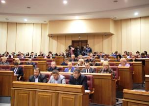 Криворожский горсовет выделил деньги для внедрения энергосберегающих технологий в ОСМД и ЖСК