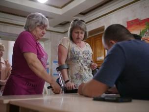Ю. Вілкул: Максимально допомагаємо людям, які покинули свої домівки через війну: Кривий Ріг прийняв вже близько 60 тисяч переселенців