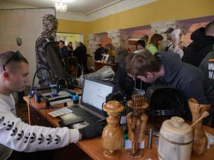 Для підтримки молоді: в Кривому Розі для майбутніх абітурієнтів відкрився профорієнтаційний «Ярмарок професій»