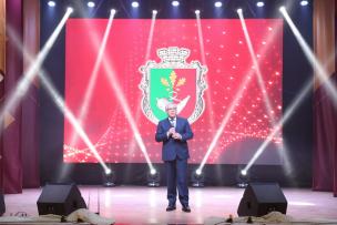 Міський голова Юрій Вілкул привітав ингульчан з 55–річчям району