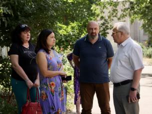 Ю. Вілкул: Мешканці Інгулецького району отримують від міста матеріальну допомогу на відновлення свого житла, постраждалого внаслідок ворожих обстрілів - гроші переведено вже 256 домогосподарствам