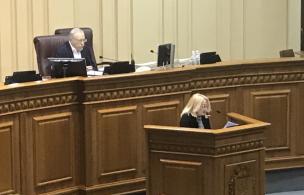 Ю. Вілкул: Продовжуємо підтримку військових, зберігаємо муніципальні соціальні виплати, допомагаємо криворіжцям в ліквідації наслідків ракетних ударів