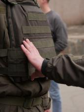 В.Третяк: Усі військові частини Криворізького гарнізону забезпечені бронежилетами на 100%