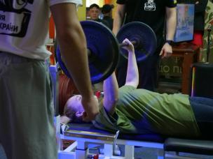 У Кривому Розі відбувся шостий етап міських змагань Veterans Family Games Кривий Ріг-2023 – визначені найсильніші у пауерліфтингу