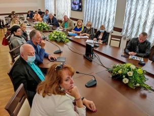 Ю. Вілкул провів засідання міськштабу з підготовки до зими: технічно Кривий Ріг буде готовий почати опалювальний сезон без затримок і своєчасно, боргів по бюджетній сфері перед тепловиками немає